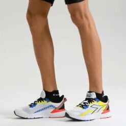 Diadora Men's Mythos Blushield Volo 3 Running Shoe- White/Black/Yellow Fluo - Regular (D) -EveryShoes Shop 101.179090 C0008 CV