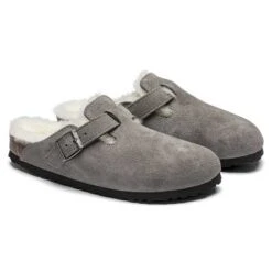 Birkenstock Boston Shearling - Stone - Regular/Wide -EveryShoes Shop BostonShearling Stone 2 ca6cd54e 7ba8 4f29 bef1 8e327bcac23b