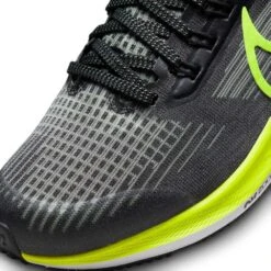 Nike Youth Pegasus 39 Running Shoe- Black/Volt/Barely Volt -EveryShoes Shop DM4015 002 PHSYD001